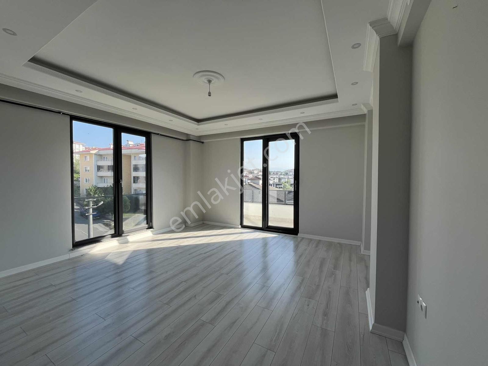 Ayşe Emlak'tan Beşköprüde Asansörlü K.otoparklı 2+1 Kiralık - Görsel 12