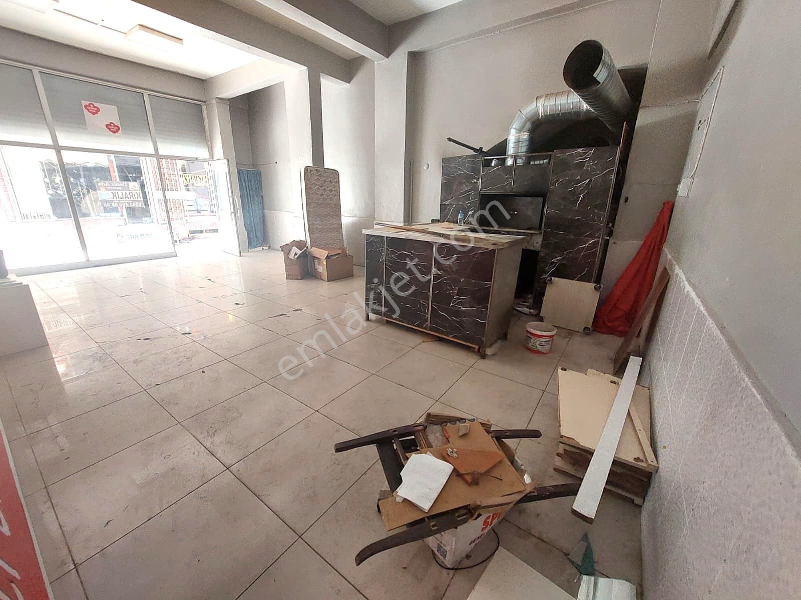Kuşadası Türkmen'de Sahile 3 Dk 72 M2 Kiralık Dükkan - Görsel 11