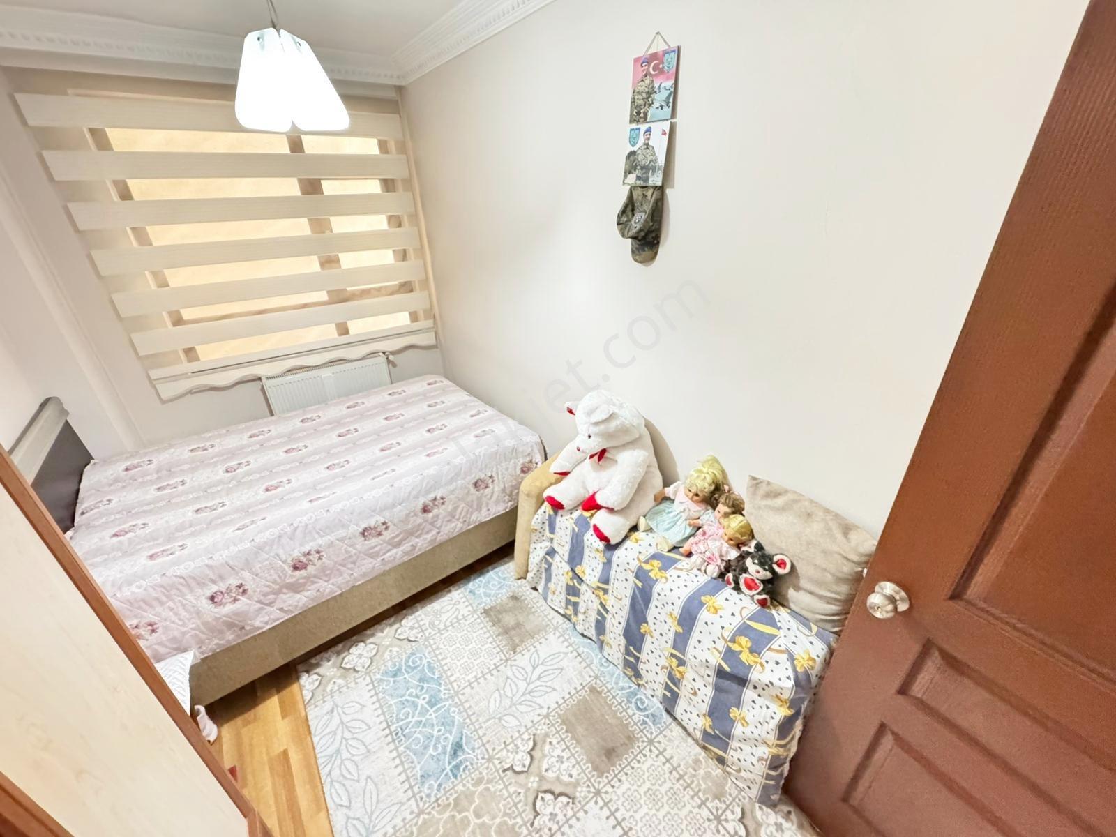 Oğulbey'den Gün Sazak Cad Üstünde 3+1 Asansörlü Kapalı Otoparklı - Görsel 23