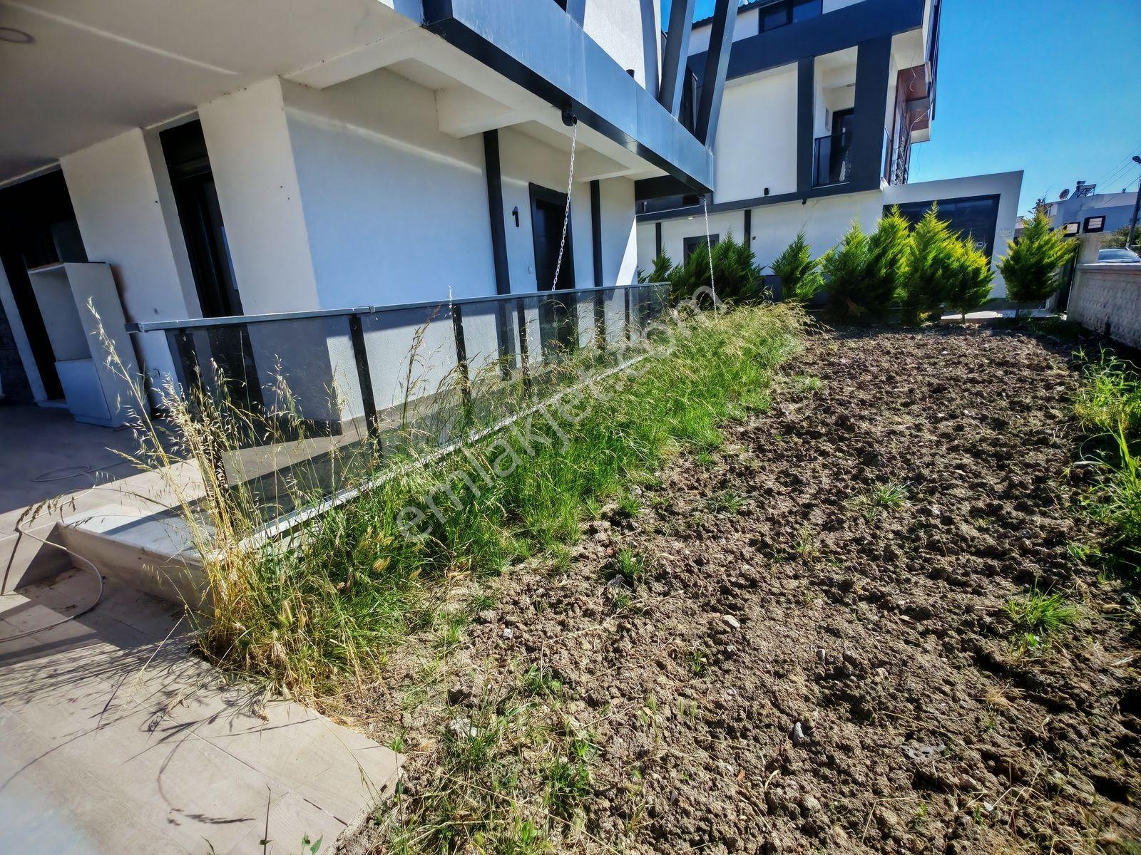 Cumhuriyet Mahallesinde Satılık 4+1 145 M2 Tripleks Villa - Görsel 3