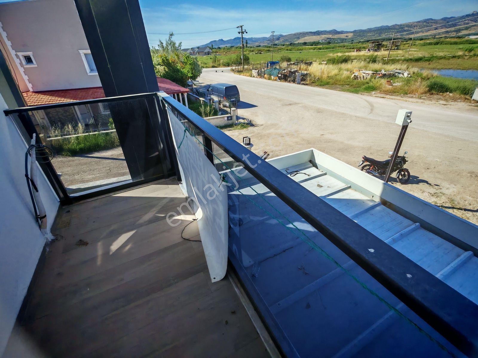 Cumhuriyet Mahallesinde Satılık 4+1 145 M2 Tripleks Villa - Görsel 21
