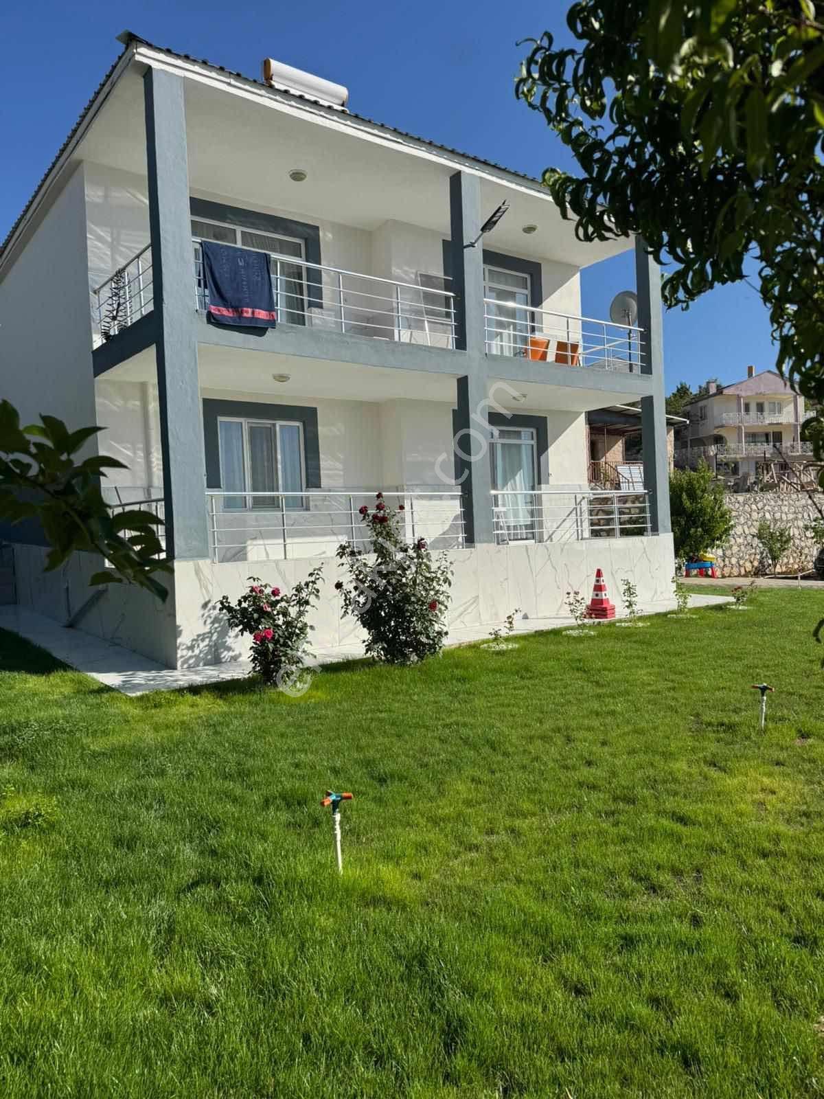 Hazar Gölünde Muhteşem Villa Uygun Fiyatlı - Görsel 25