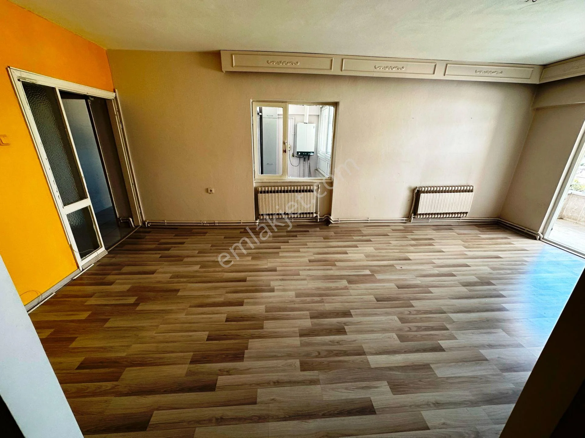 Bostancı Askent Sitesi 8.kat Balkonlu Bakımlı 120m2 Kiralık 3+1 - Görsel 3