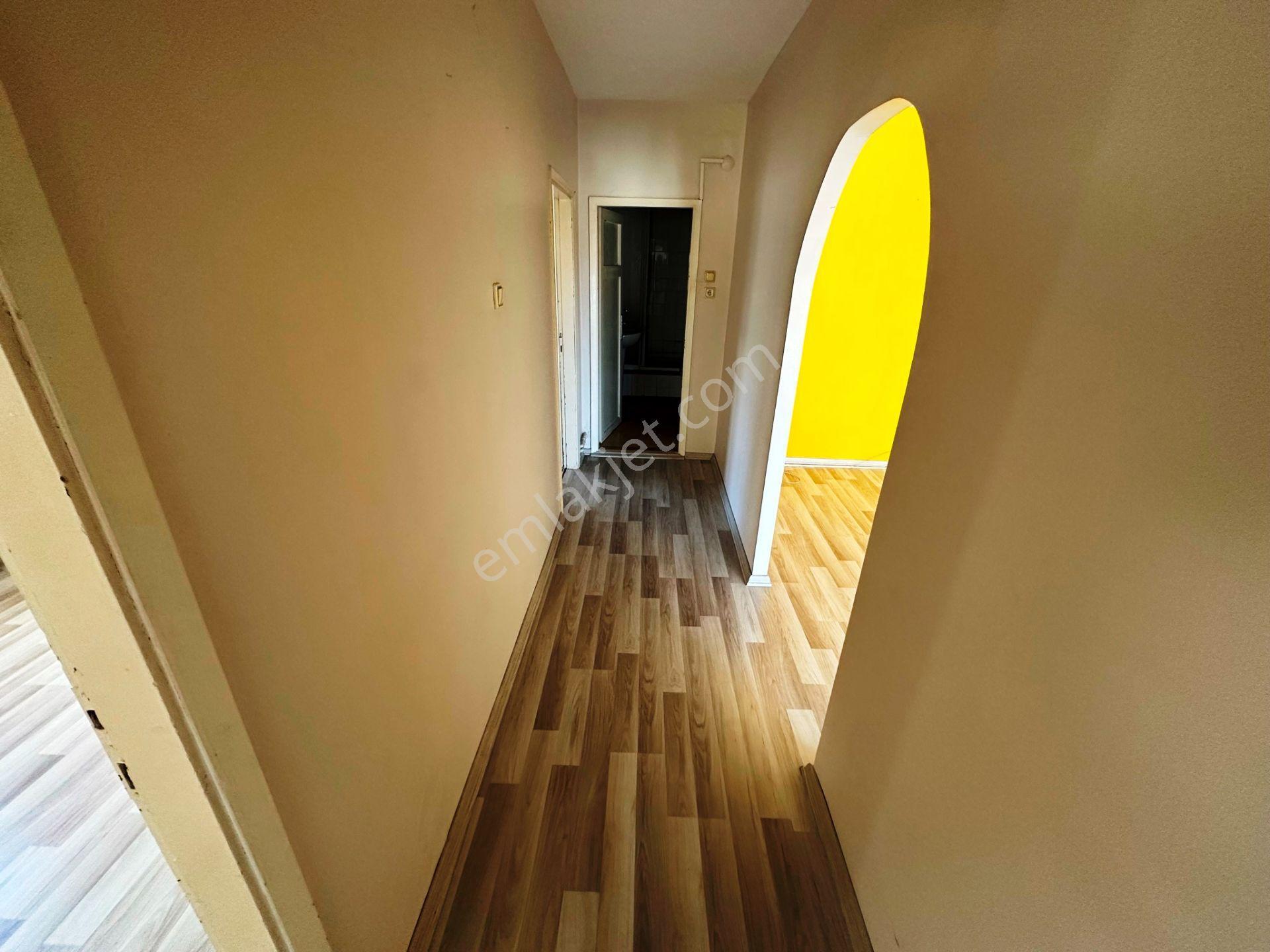 Bostancı Askent Sitesi 8.kat Balkonlu Bakımlı 120m2 Kiralık 3+1 - Görsel 11