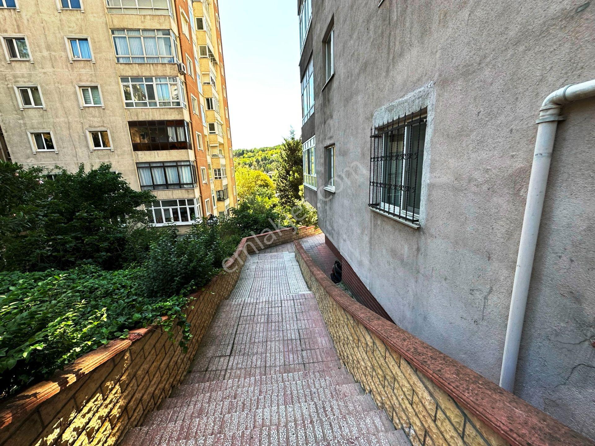 Bostancı Askent Sitesi 8.kat Balkonlu Bakımlı 120m2 Kiralık 3+1 - Görsel 25