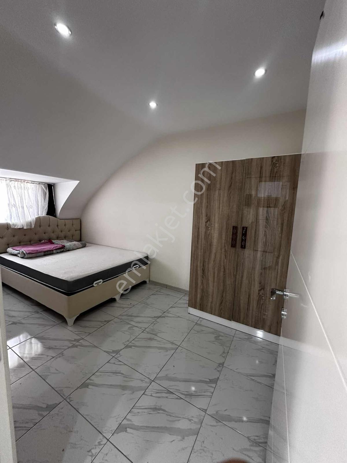 Zeytinköy De Üniversiteye Yürüme Mesafesinde 1+1 Apart - Görsel 3