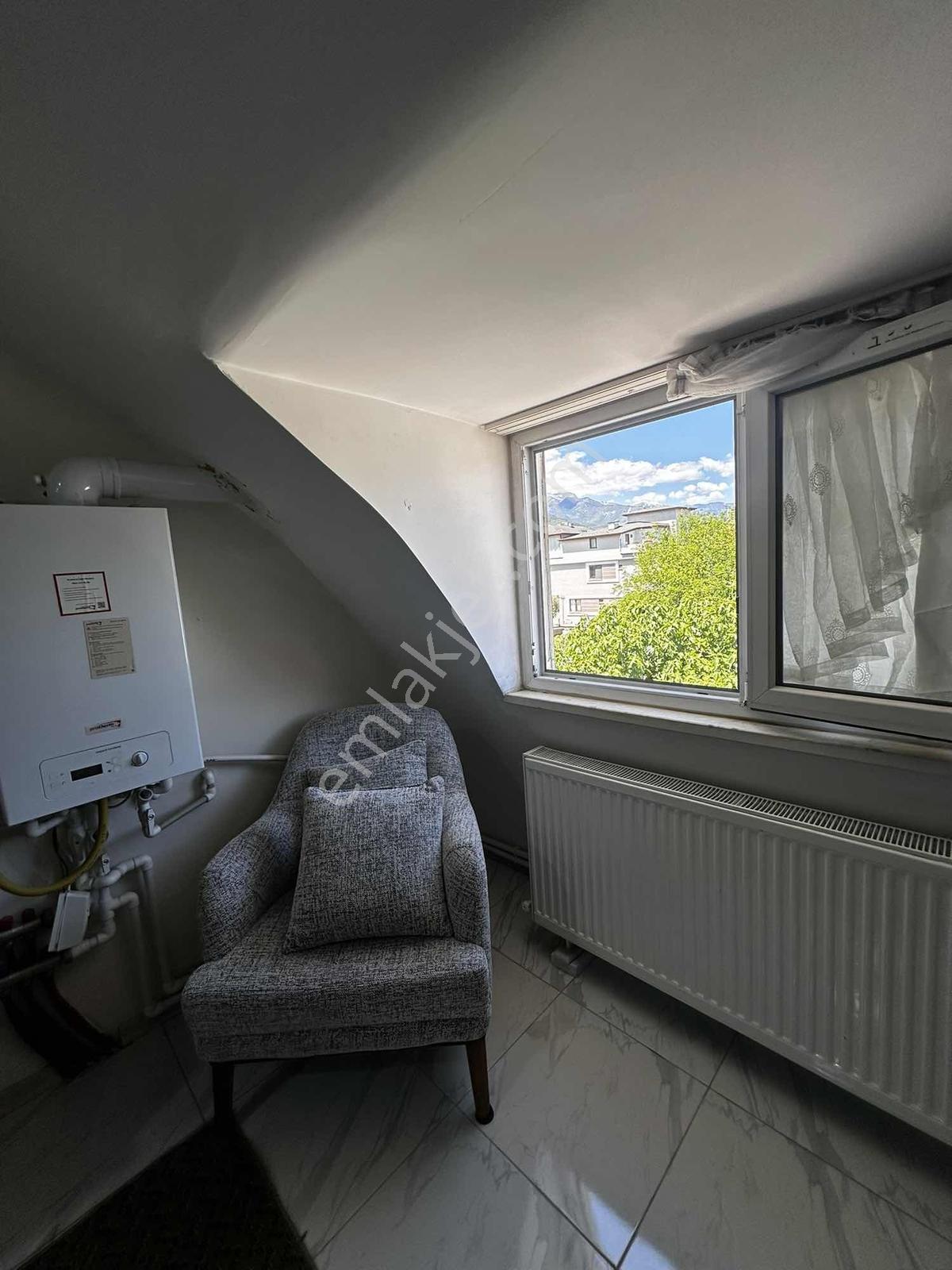 Zeytinköy De Üniversiteye Yürüme Mesafesinde 1+1 Apart - Görsel 9
