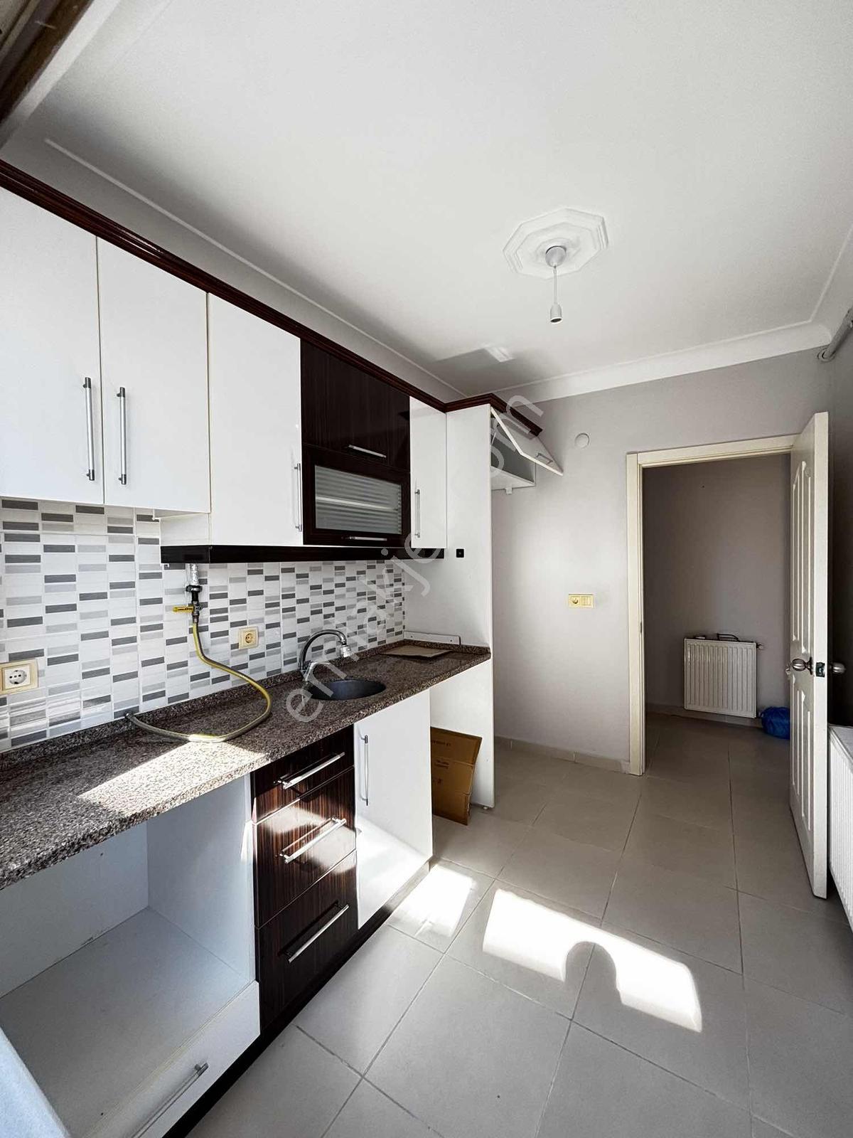 Akkaya İnşaattan Nusratiye Mah. Ara Kat 2+1 Kiralık - Görsel 10