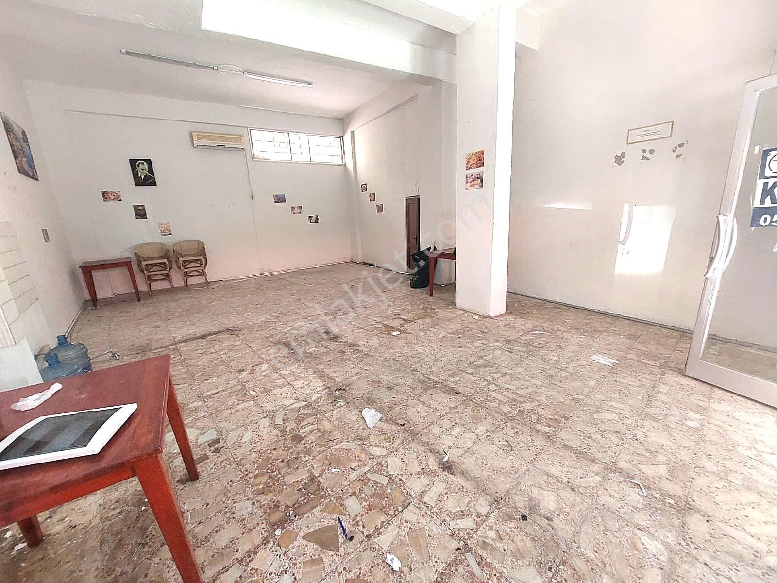 Kuşadası Türkmen'de Sahile 3 Dk 50 M2 Kiralık Dükkan - Görsel 4