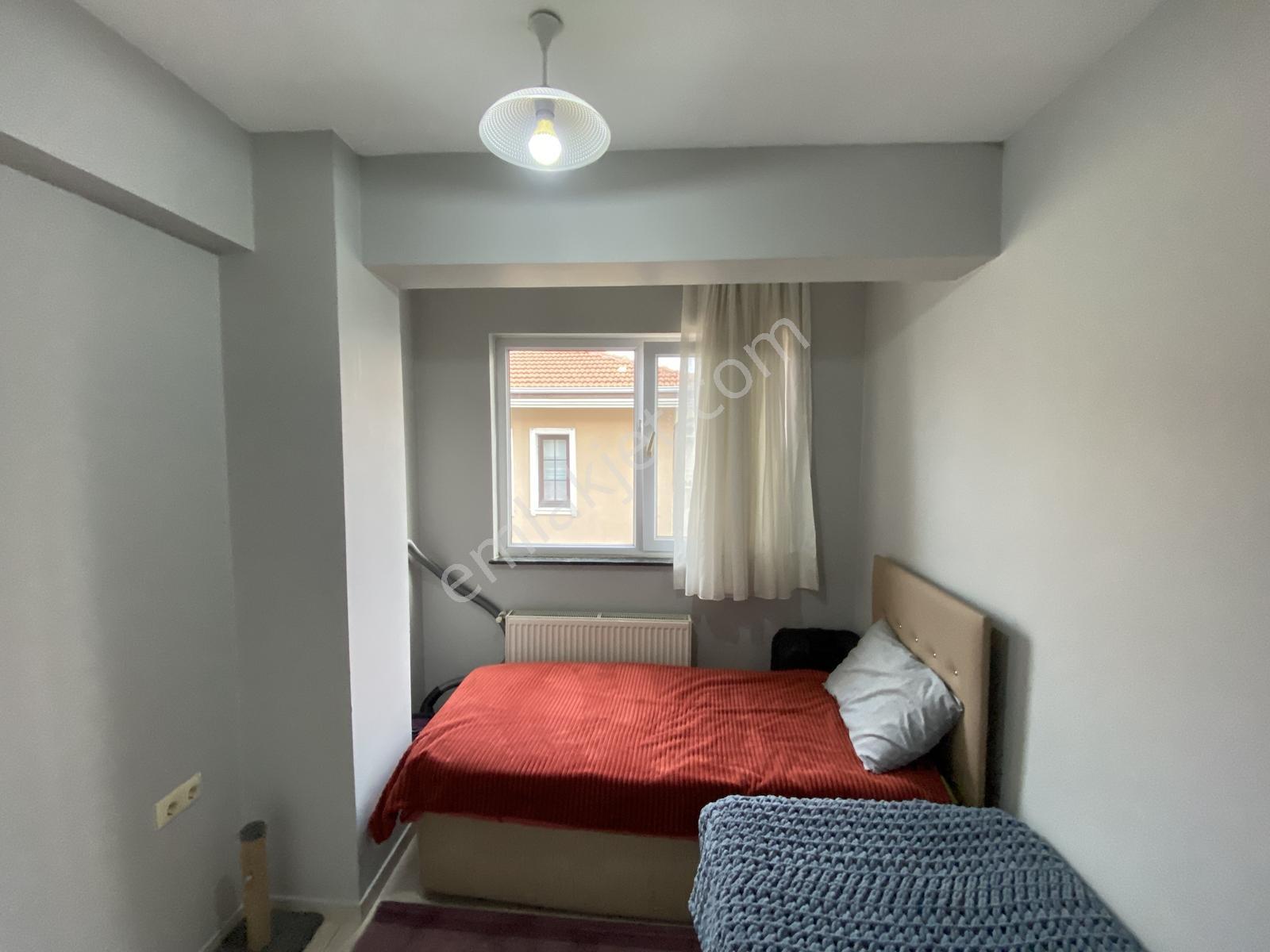 Metrobüs Durağına Yakın 2+1 Eşyalı Kiralık Daire - Görsel 8