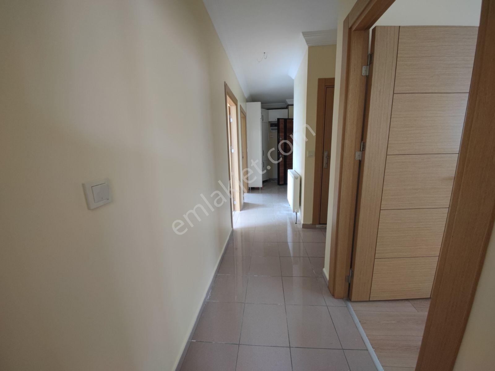 Fevziçakmak Mah Marmara Hastanesine Yakin 2.kat2+1 Banyo Wc Ayri - Görsel 7