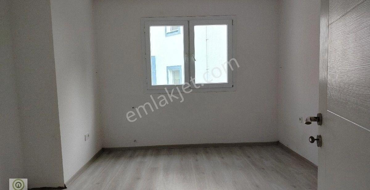 Pazar Yeri Bölgesinde Kiralık Ara Kat - Görsel 7