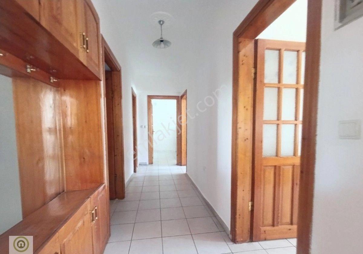 Bodrum Yokuşbaşı Geniş 3+1 Ferah Aydınlık Merkez 2 Banyowc Kiralık Giriş Kat - Görsel 3