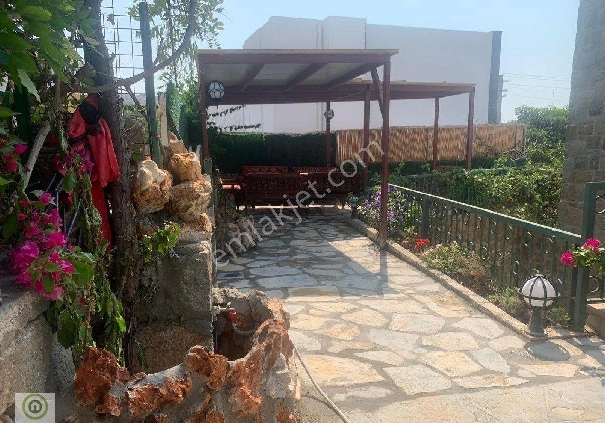 Bodrum Ortakent Geniş 3+1 Eşyalı Ebeveyn Banyolu Bahçeli Giriş Kat - Görsel 15