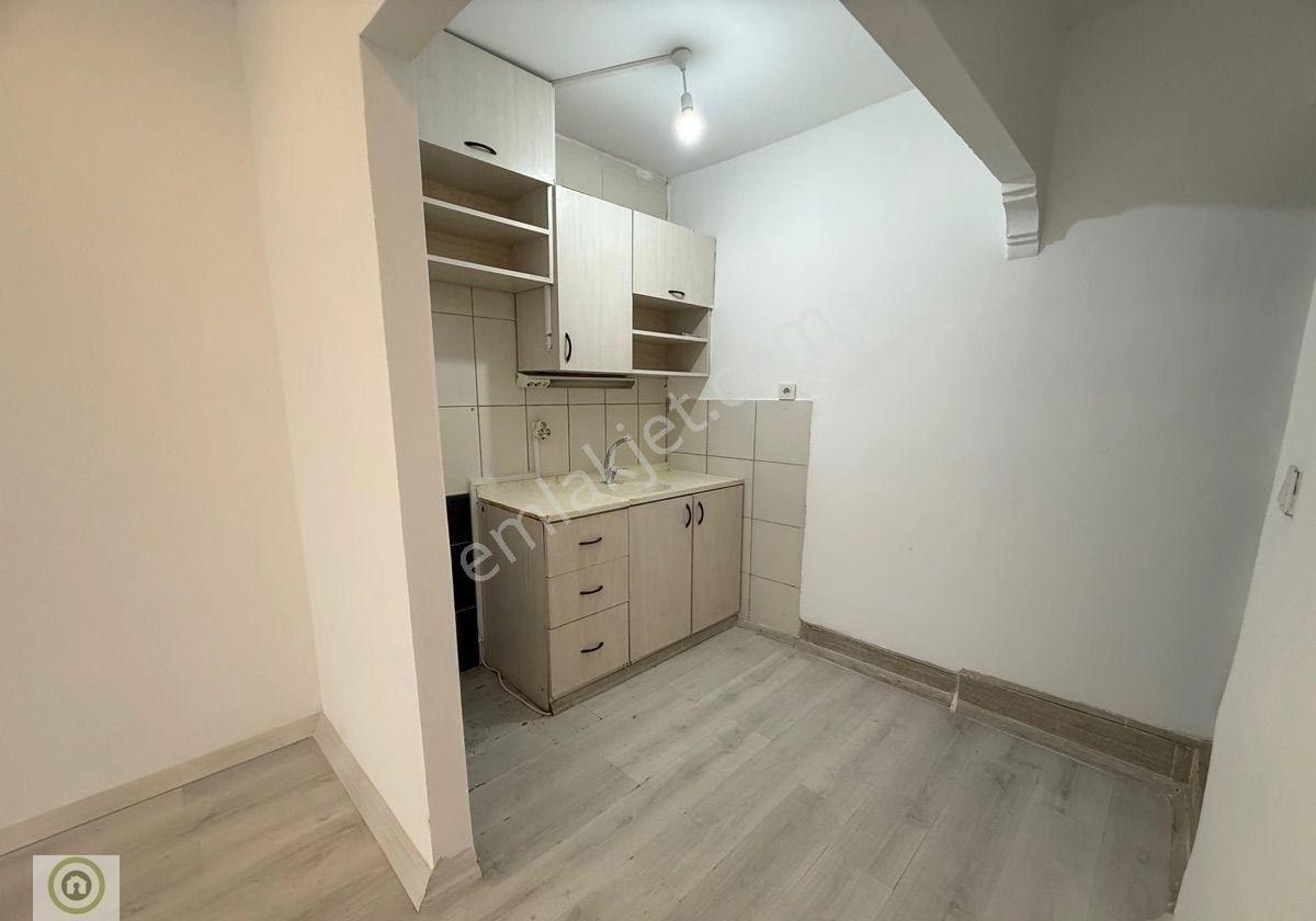 Hedef’ten Masrafsız, Tertemiz, 45+15 M² İşlek Lokasyonda, Kiralık İşyeri - Görsel 2