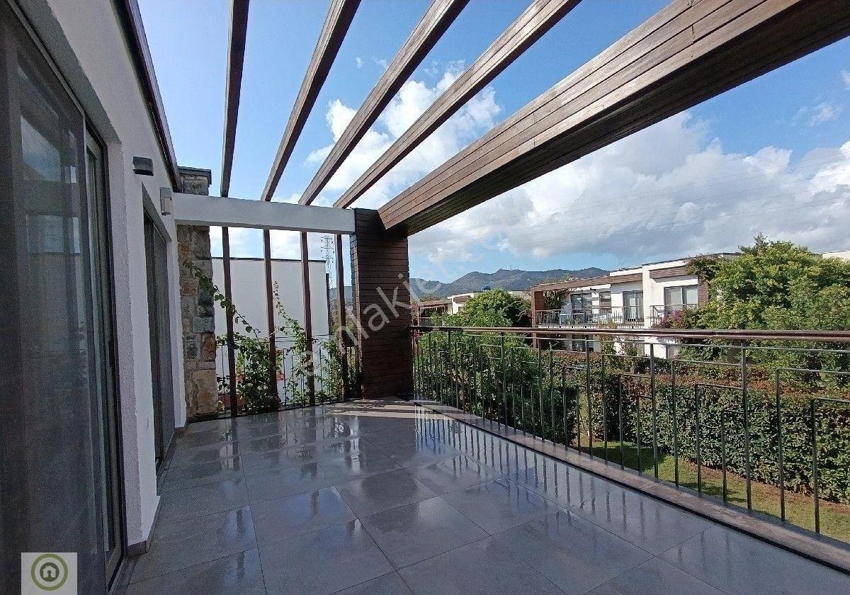 Bodrum Ortakent Butik Sitede Kiralık 3+1 Üst Kat Daire - Görsel 16