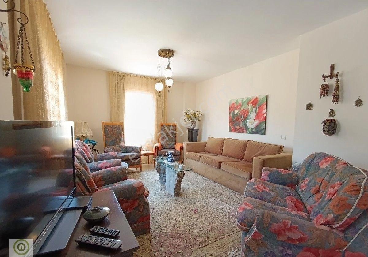 Bodrum Meşelik Havuzlu Sitede Geniş Bahçeli 3+1 150 M2 Satılık Dubleks - Görsel 36