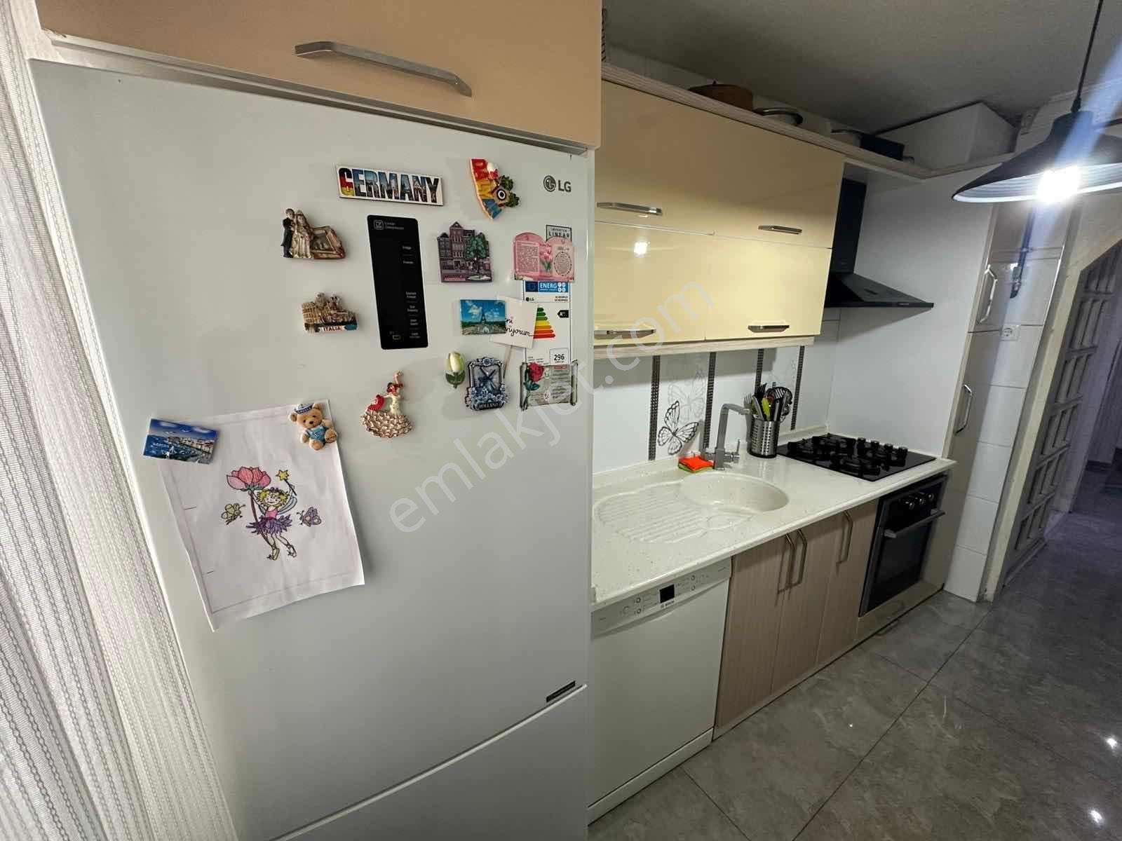 Akalın'dan Küçük Yalı'da Sahile Yakın Geniş 2+1 Satılık Daire - Görsel 15