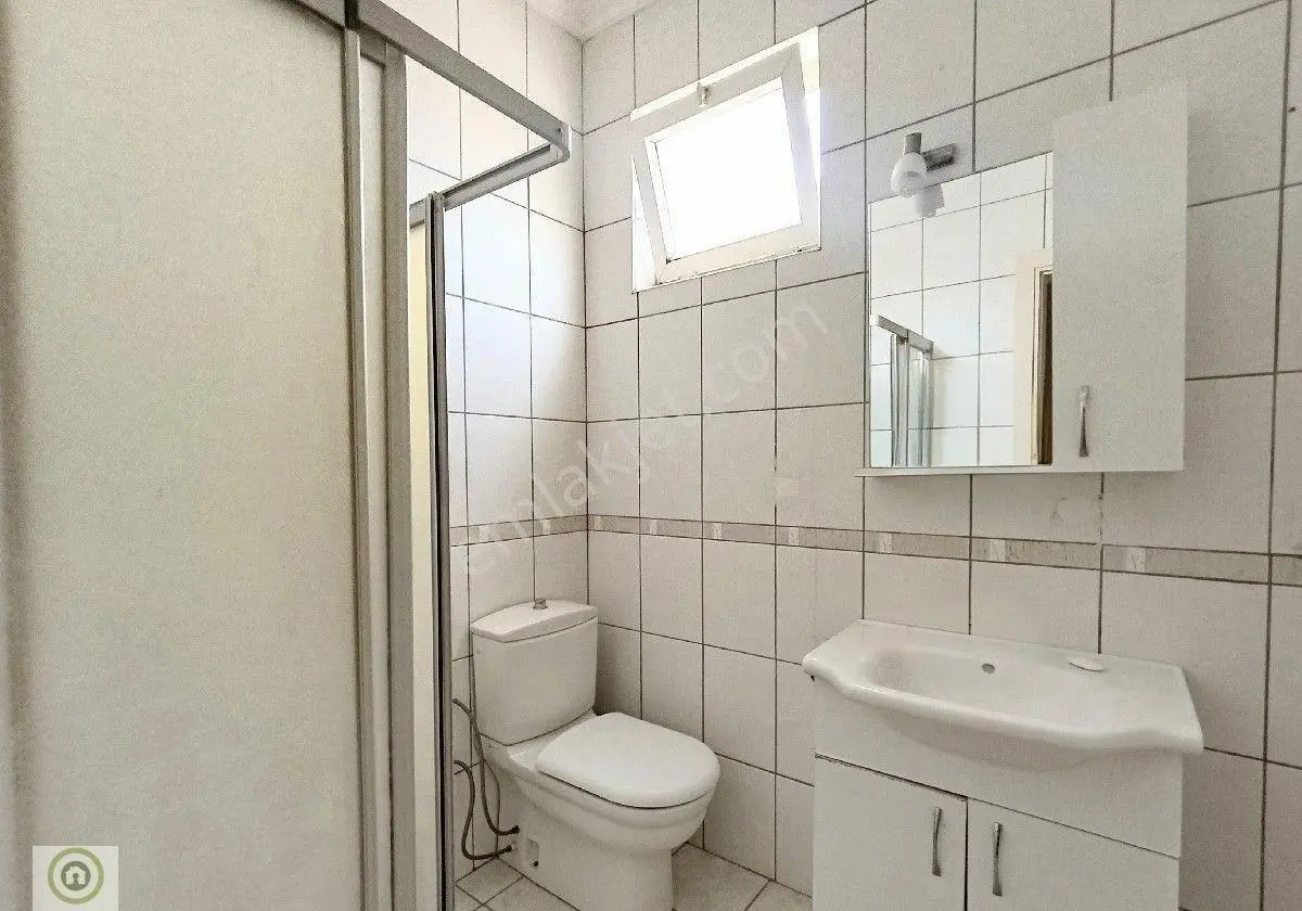 Bodrum Merkez Atatürk Cad Kiralık 2+1 75 M² Üst Kat Geniş Salon Ayrı Mutfak - Görsel 5