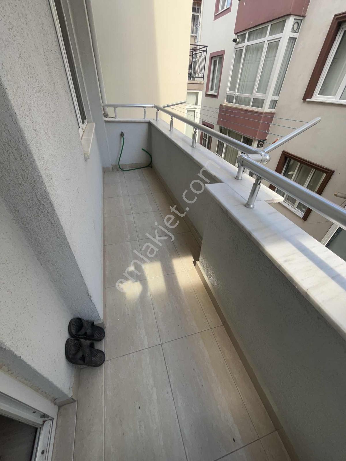 Altıeylül Plevne Mahallesinde Kiralık Eşyalı Daire - Görsel 4