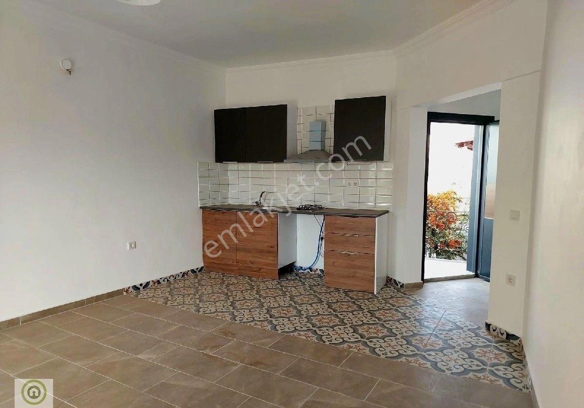 Hedef'ten Bodrum Merkezde Kiralık Tertemiz 1+1 Daire - Görsel 9