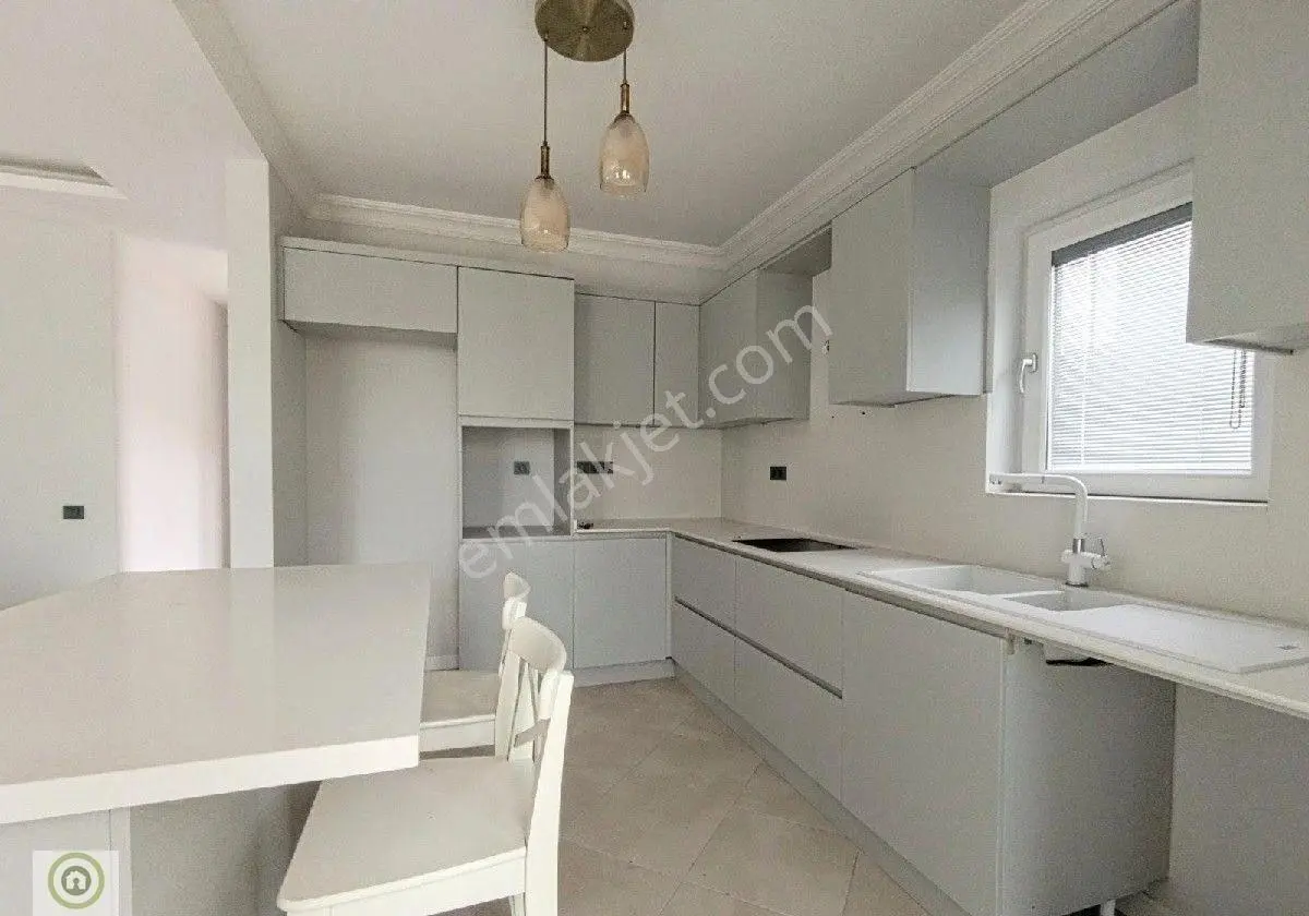 Bodrum Bitez Butik Sitede Kiralık Giriş Katı 3+1 Geniş Daire - Görsel 3
