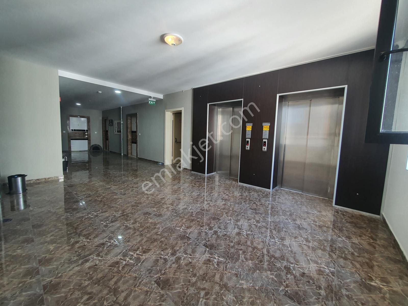 Yeşilova'da 2+1 Bulvar Cephe Ofis-klinik-muyanehaneye Ofis - Görsel 22