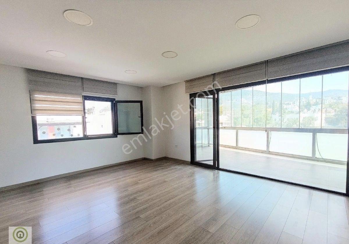 Ortakent Merkezi Anayol Cepheli Kiralık Ofis Üç Bölüm 110 M² + 42 M² Kapalı Balkon - Görsel 49