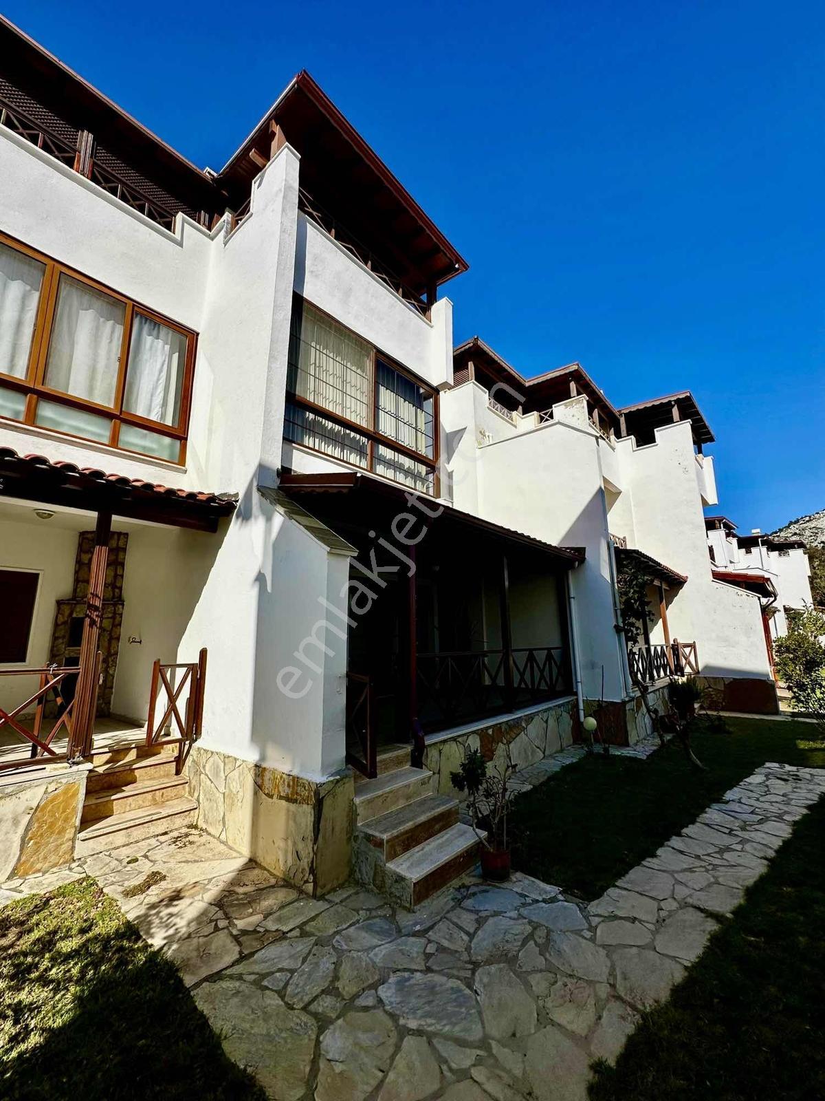 Muğla Milas Da Ören Mevkiin De Denize 350 M Yürüme Mesafesinde - Görsel 23