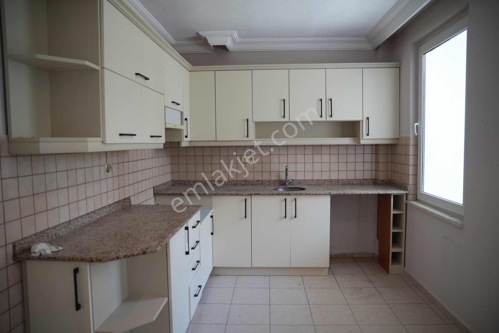 Bahçeli Evlerde Kiralık 3+1 Daire - Görsel 8
