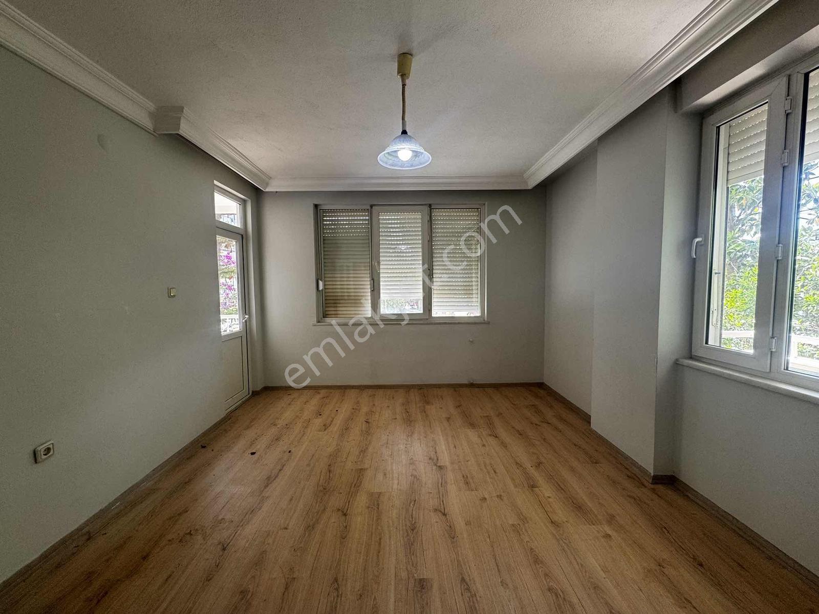 Bahçeli Evlerde Kiralık 3+1 Daire - Görsel 27