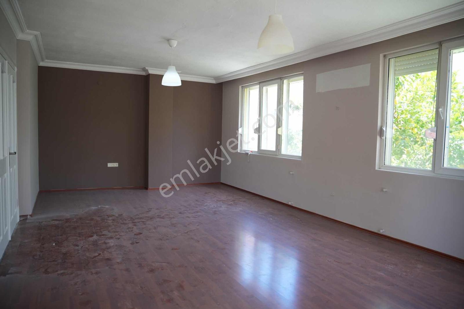 Bahçeli Evlerde Kiralık 3+1 Daire - Görsel 14