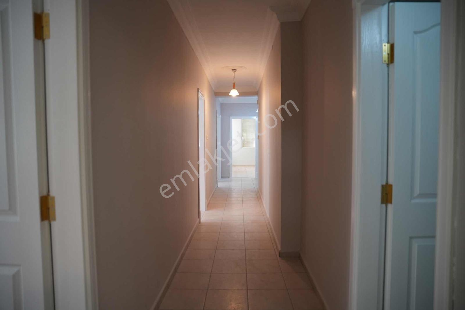 Bahçeli Evlerde Kiralık 3+1 Daire - Görsel 3