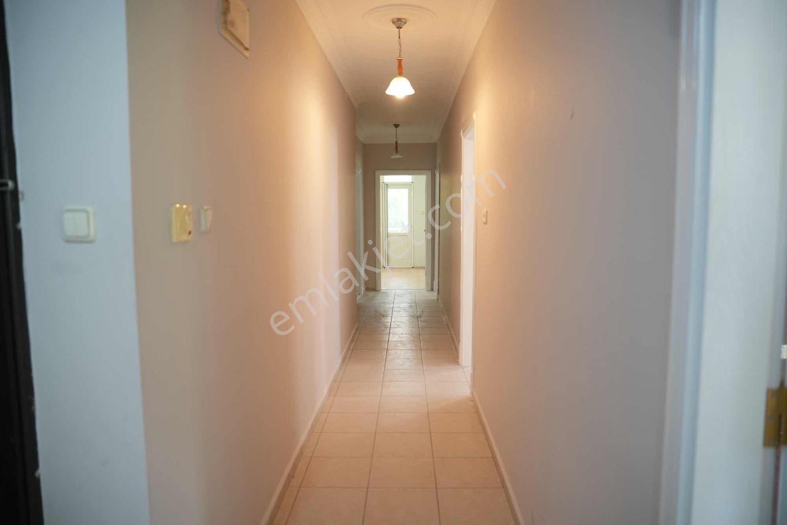 Bahçeli Evlerde Kiralık 3+1 Daire - Görsel 10