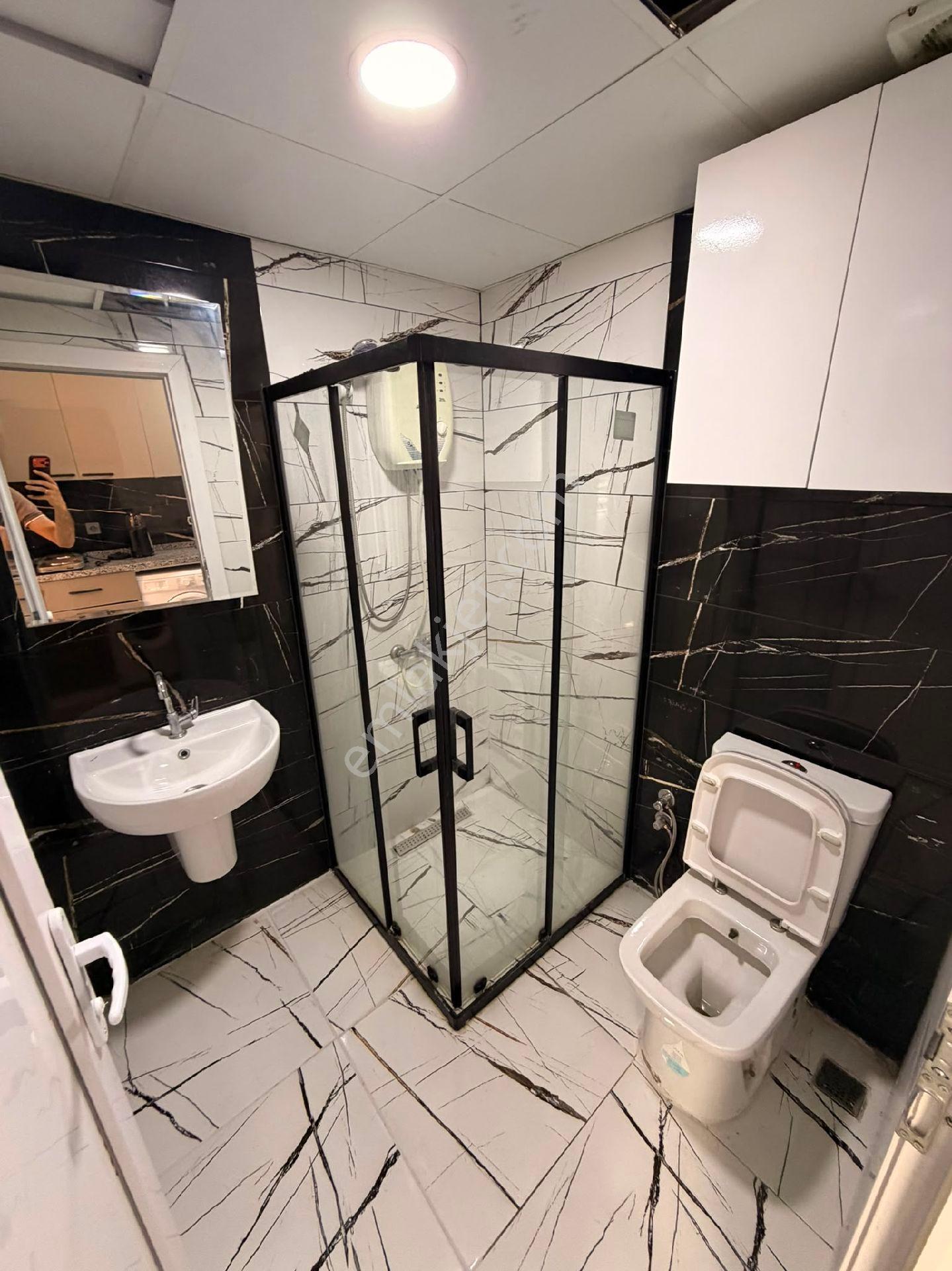 Elektrik Su Aboneliği Yok 1+1 Eşyalı Kiralık Cadde Üzeri Soulm - Görsel 10