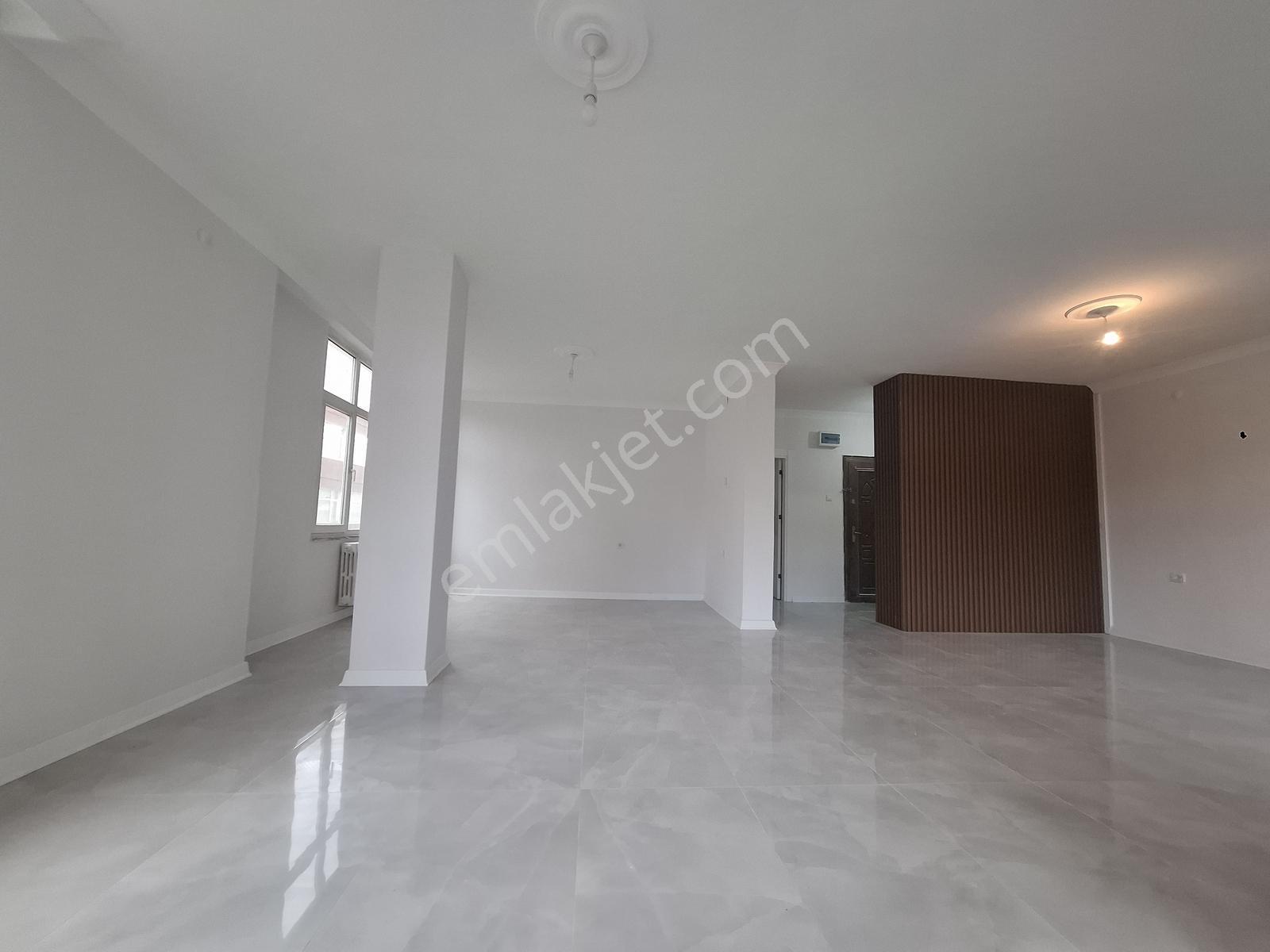 3 Kent Gayrimenkulden İzmit Çarşıda İçi Yapılı Satılık 3+1 Daire - Görsel 17