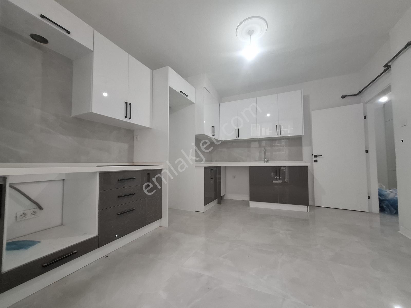 3 Kent Gayrimenkulden İzmit Çarşıda İçi Yapılı Satılık 3+1 Daire - Görsel 22