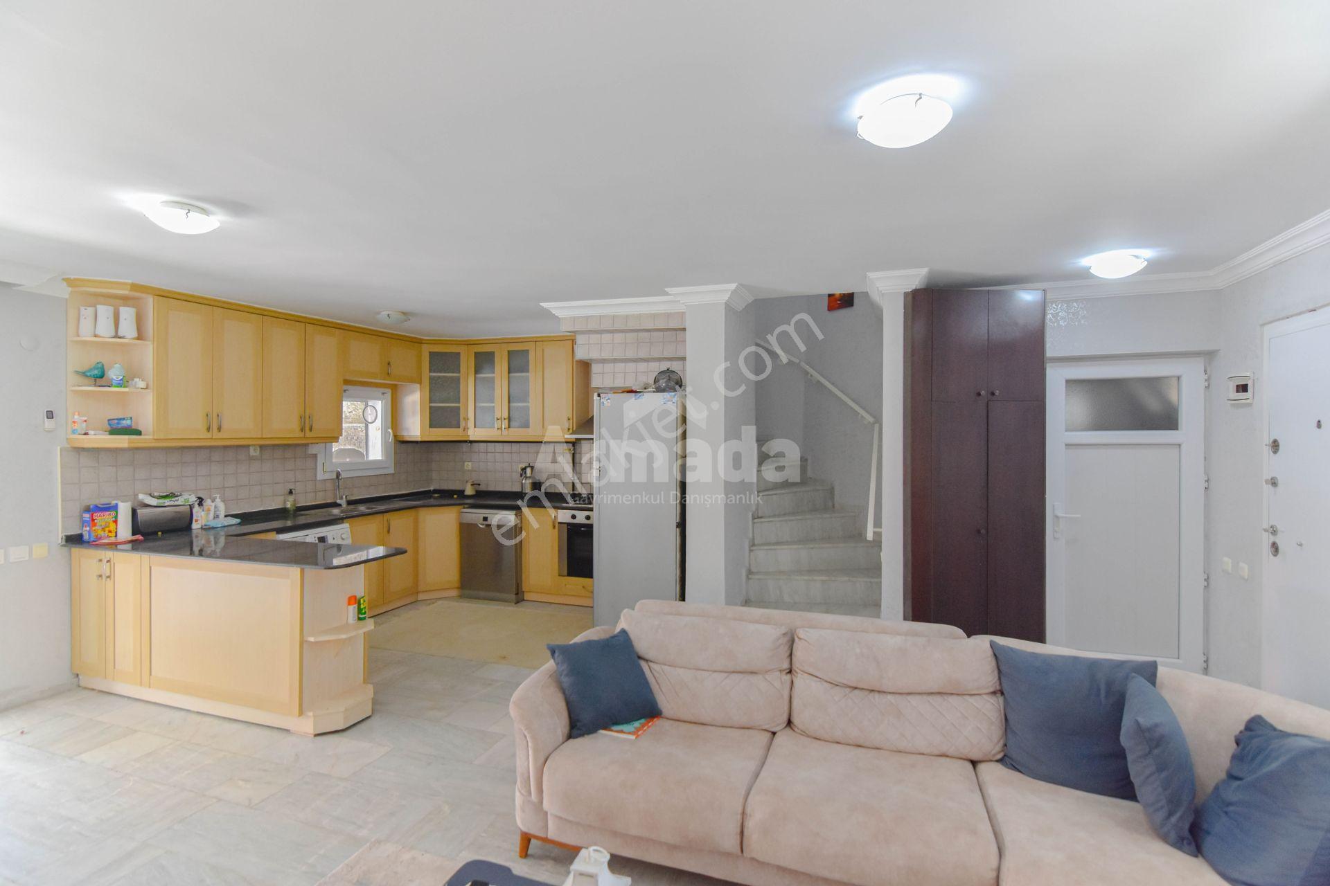 Kuşadası Yavansu Sahilinde, Denize İlk Sitede Doğalgazlı 3+1 - Görsel 13