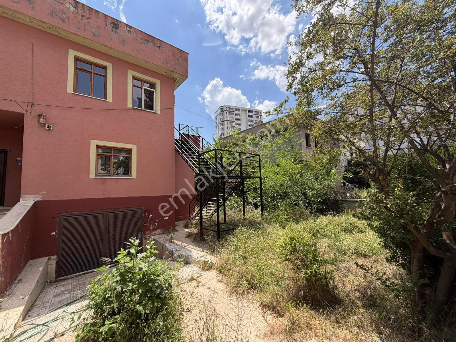 Urfa Yolu Üzerinde Satılık Villa Yada Arsa - Görsel 14