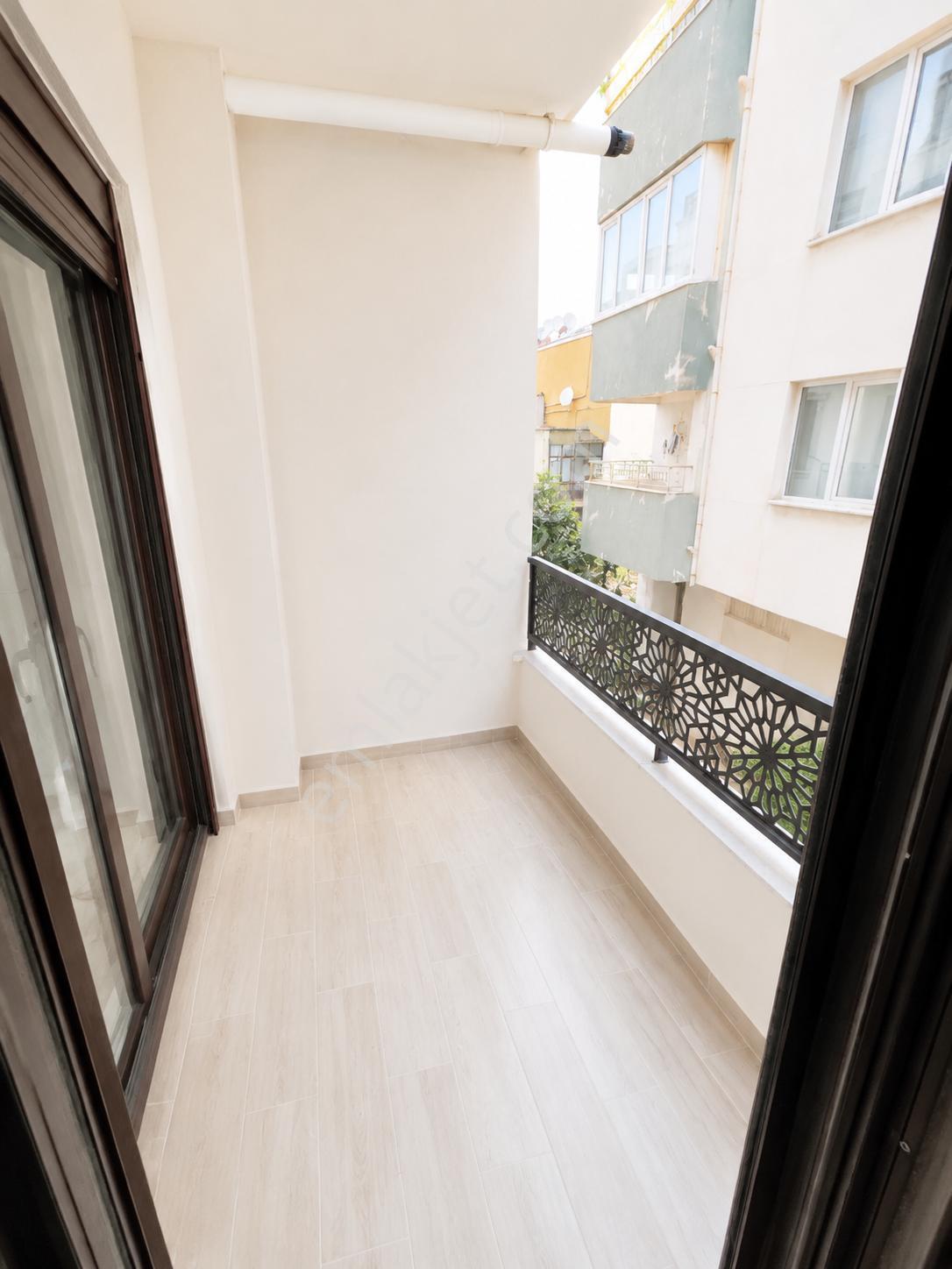 Altıntepe Gözde Konum'da Yüksek Kredili Ara Kat Geniş 2+1 - Görsel 22
