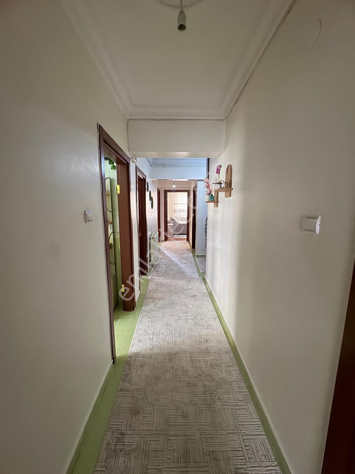 Selçuklu Mah.3+1 Asansörlü Salon Bağımsız Yapılı Yüksek Giriş - Görsel 22