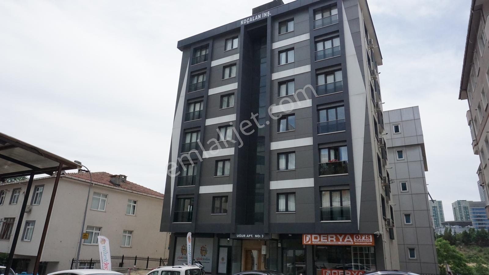 Ümraniye Çamlık'ta 2+1 Boş Genç Bina Krediye Uygun Satılık Daire - Görsel 6