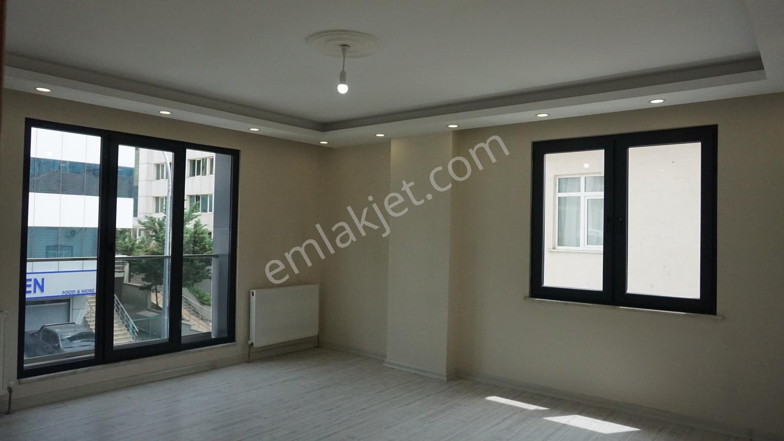 Ümraniye Çamlık'ta 2+1 Boş Genç Bina Krediye Uygun Satılık Daire - Görsel 19