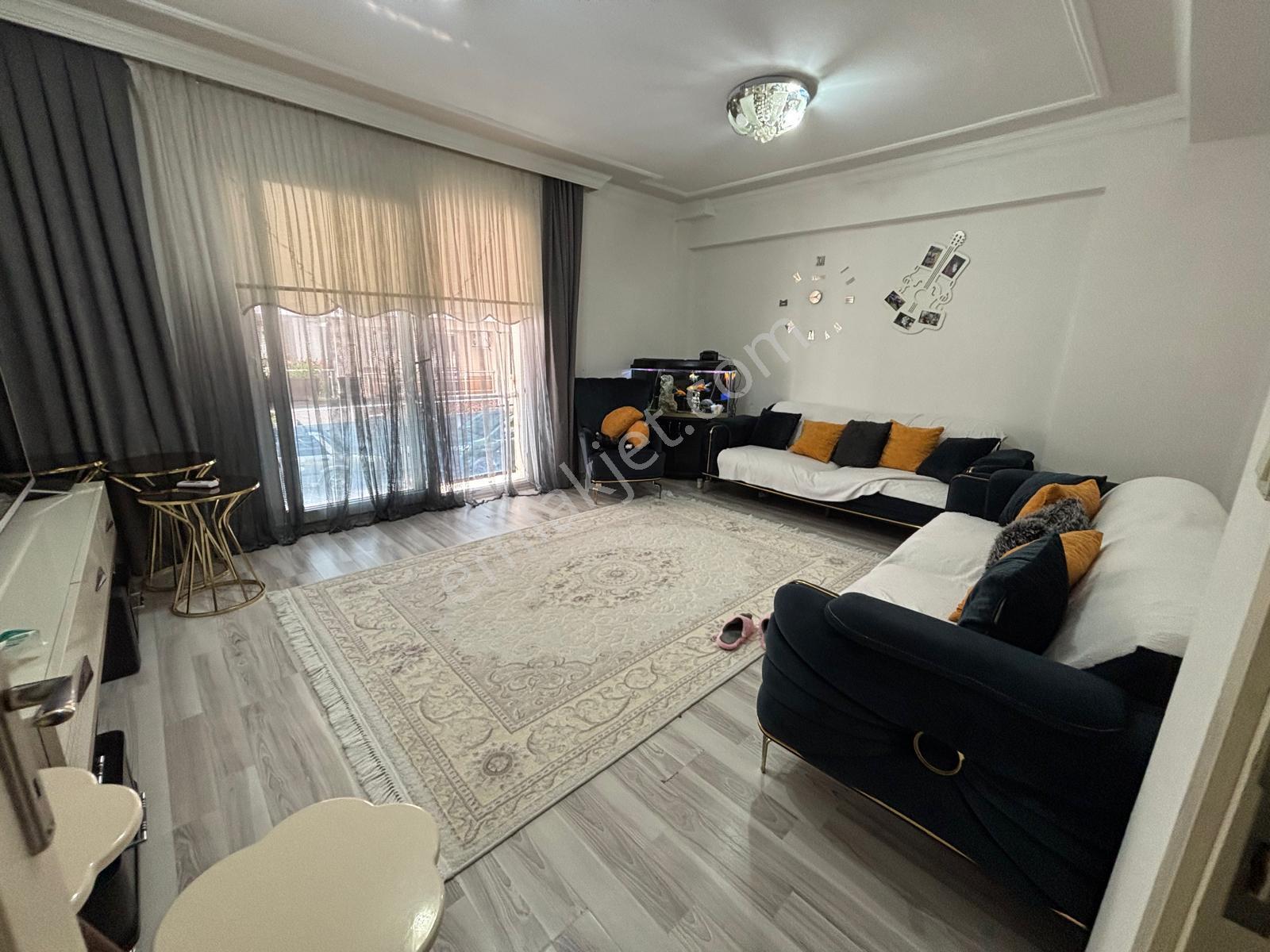 Küçük Çiğli Mahallesinde Kapalı Mutfak 2+1 Satılık Daire - Görsel 11