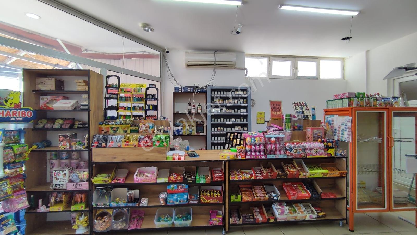 Kavaklı'da Sirkülasyonu Yüksek Devren Kiralık Market - Görsel 4