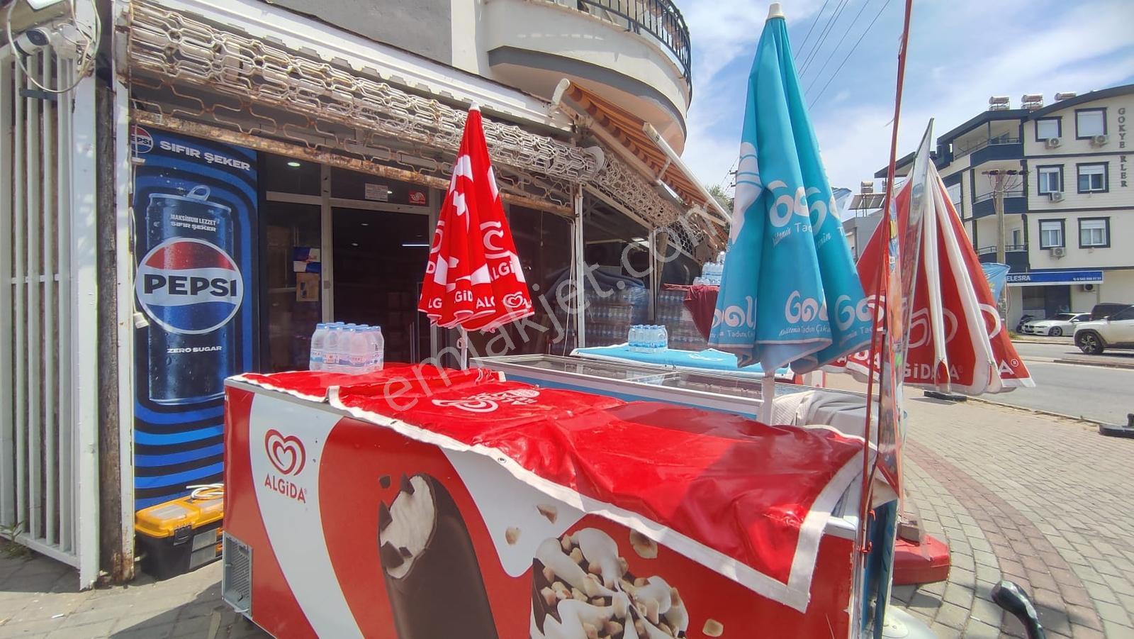 Kavaklı'da Sirkülasyonu Yüksek Devren Kiralık Market - Görsel 2