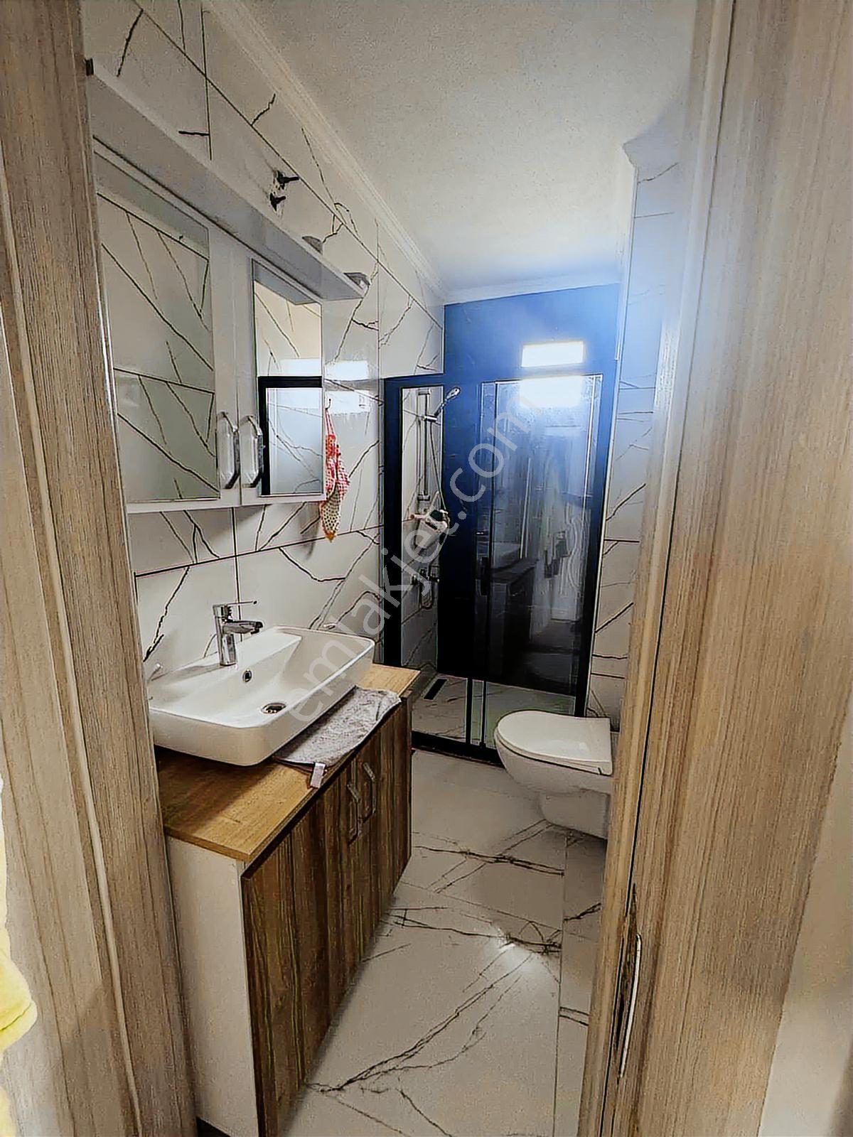 Kuşadası Güzelçamlıda Havuzlu 4+1 Villa Satılık - Görsel 11