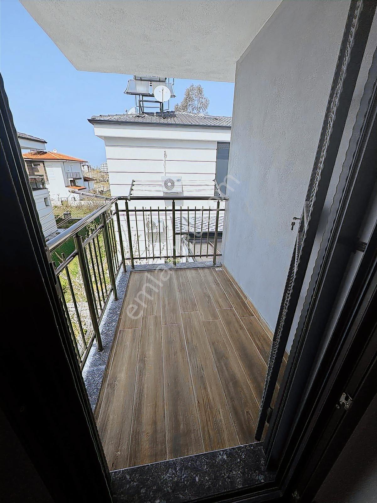 Kuşadası Güzelçamlıda Havuzlu 4+1 Villa Satılık - Görsel 30