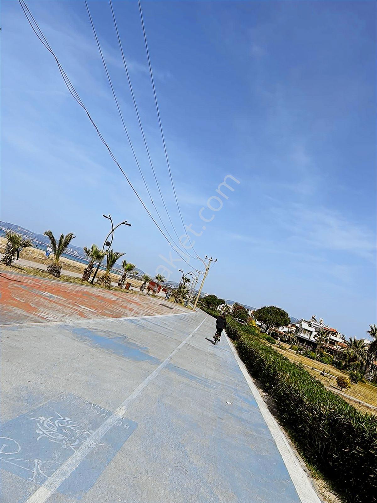 Kuşadası Güzelçamlıda Havuzlu 4+1 Villa Satılık - Görsel 13