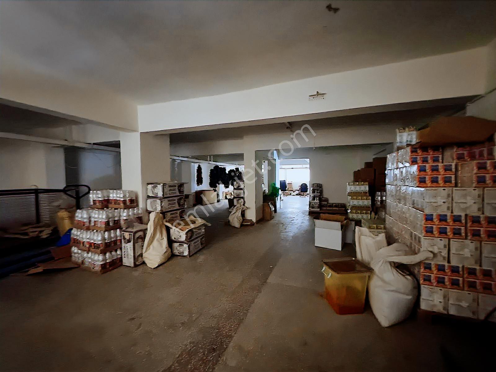 İzmir Konak Depo Atölye 600 M2 4 Katlı Kiralık İşyeri - Görsel 4